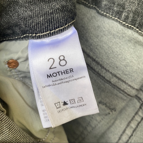 MOTHER High Waisted Looker Ankle Chew Jean Gray Black Color Size 28 - Picture 10 of 16
